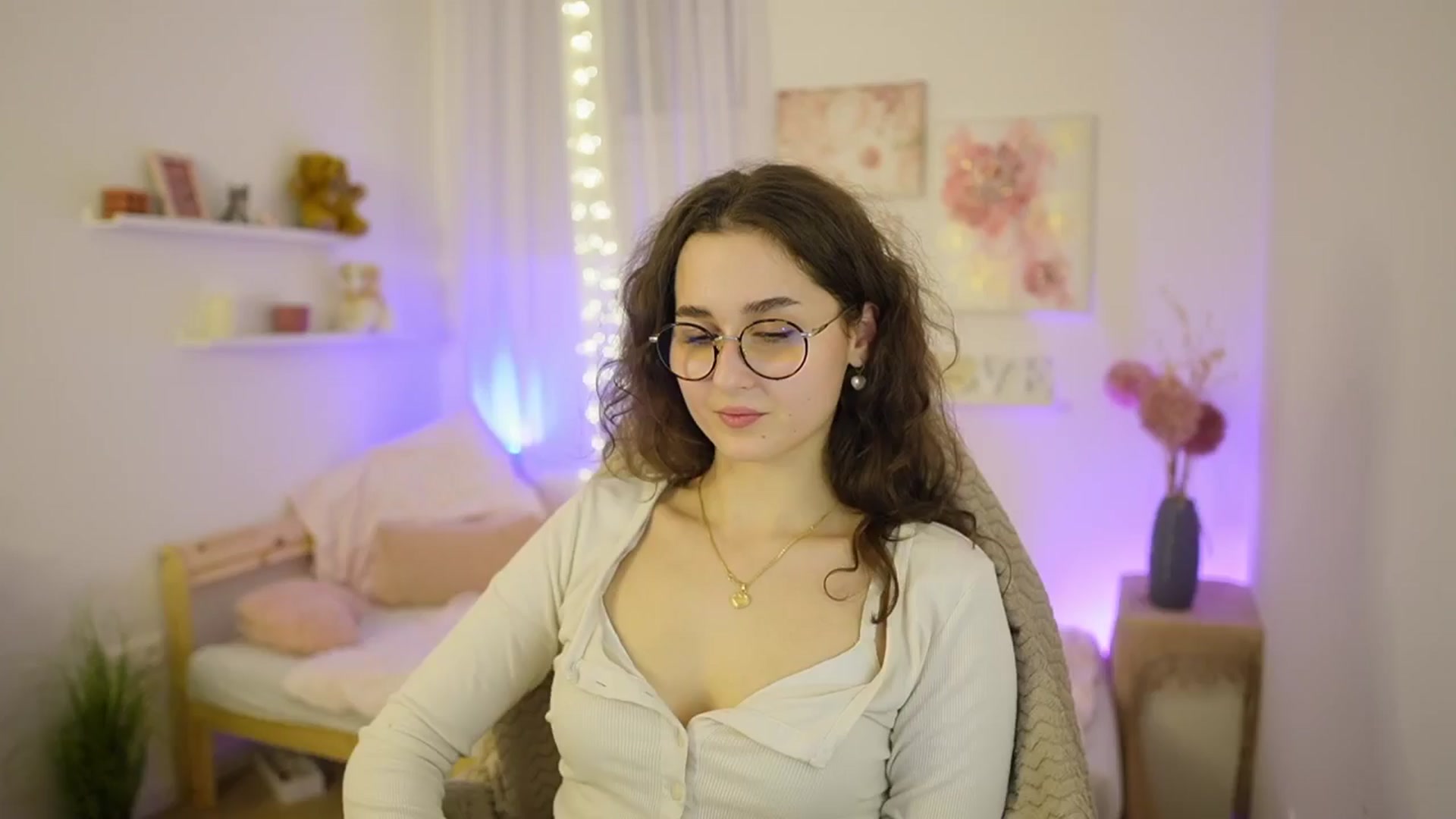 Gallery image thumbnail from Anita_Grey_'s myfreecams stream on, 03/03/2026, 21:39 image 7 of 20