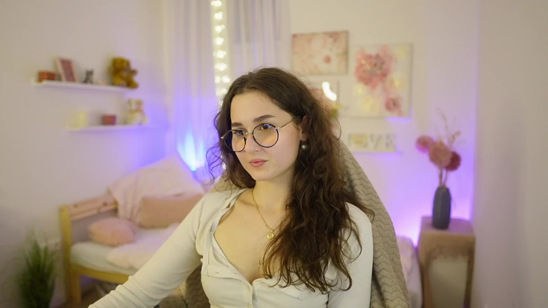 Gallery image thumbnail from Anita_Grey_'s myfreecams stream on, 03/03/2026, 21:39 image 5 of 20