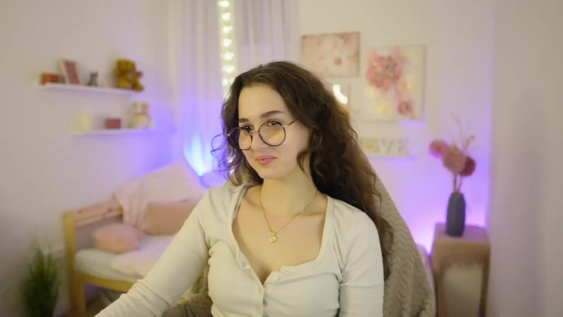 Gallery image thumbnail from Anita_Grey_'s myfreecams stream on, 03/04/2026, 24:03 image 11 of 20