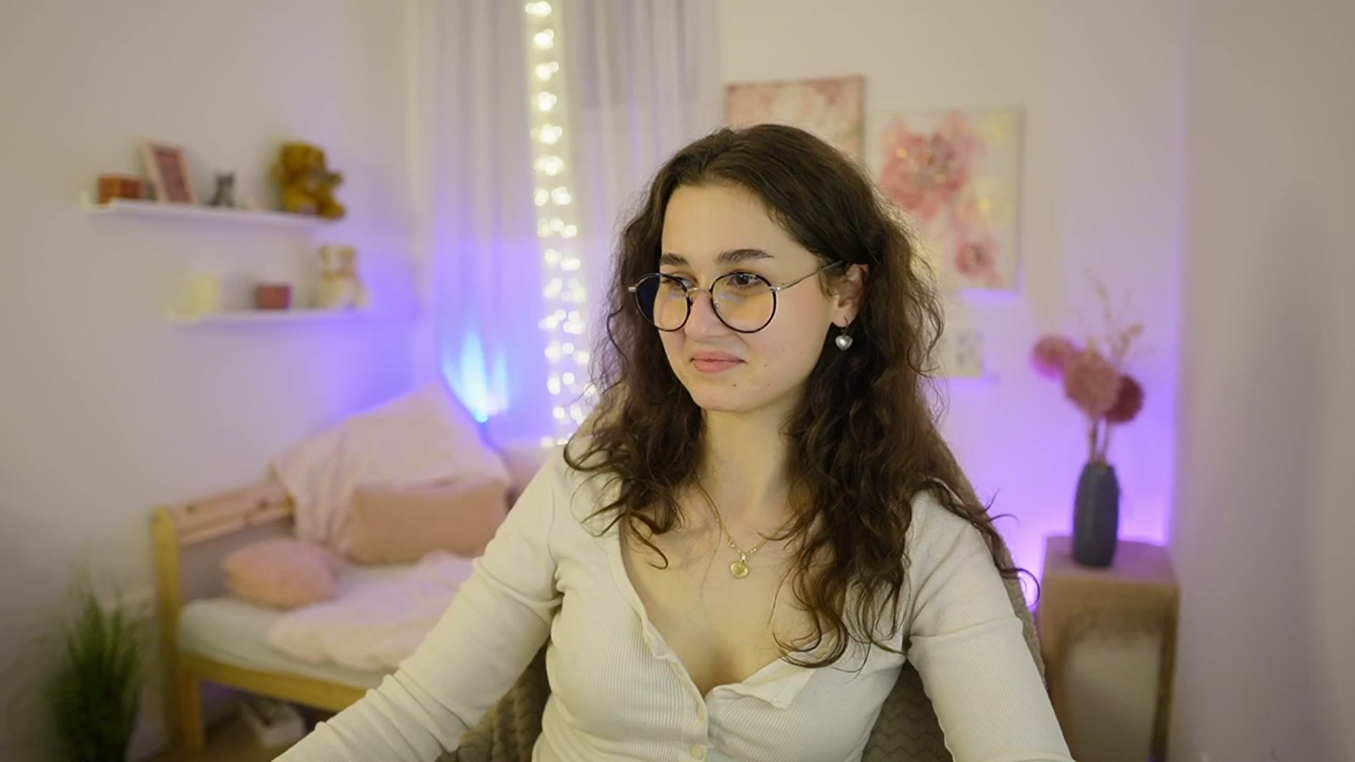Gallery image thumbnail from Anita_Grey_'s myfreecams stream on, 03/04/2026, 24:03 image 20 of 20