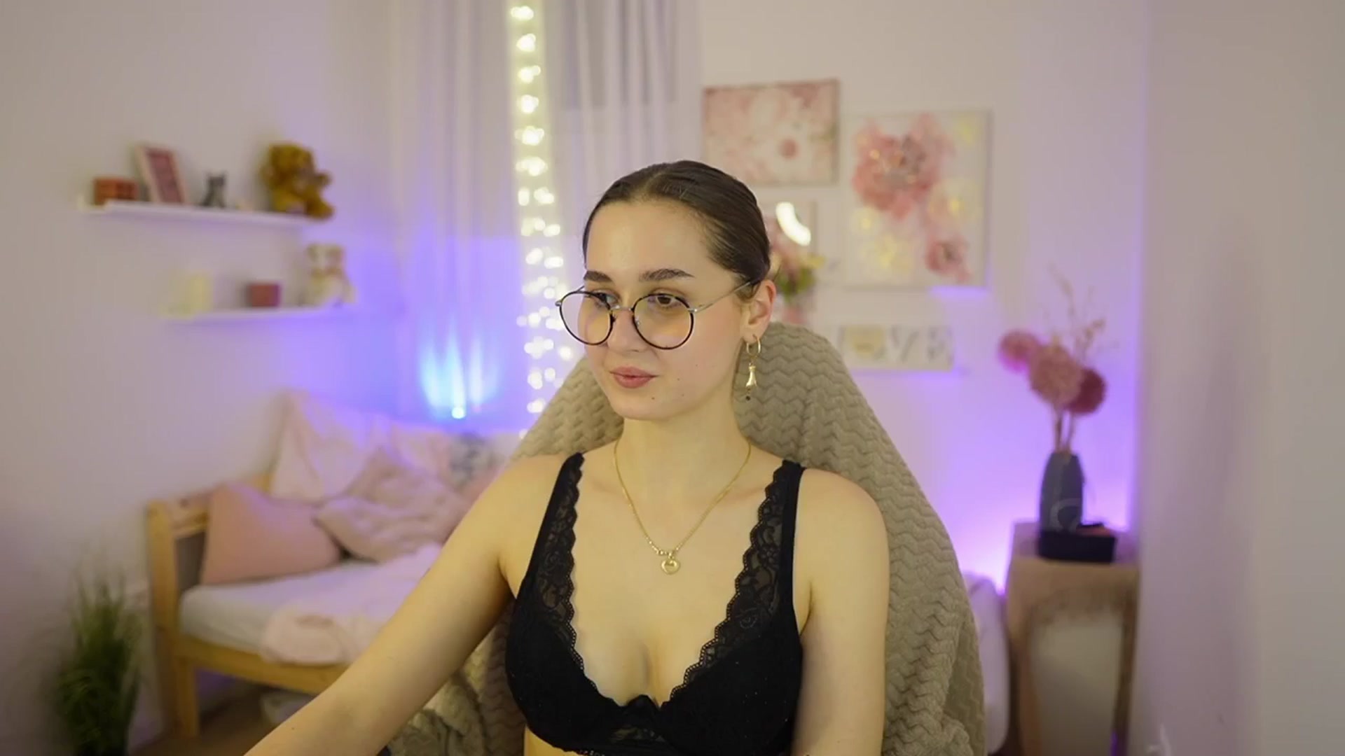 Gallery image thumbnail from Anita_Grey_'s myfreecams stream on, 03/07/2026, 23:49 image 11 of 20
