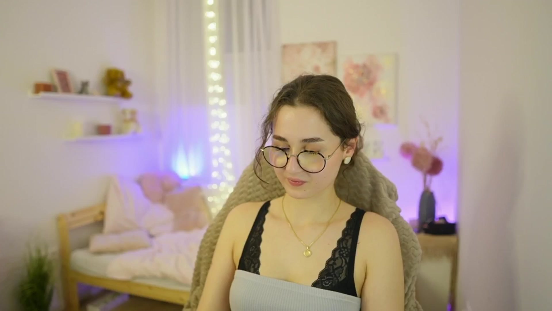 Gallery image thumbnail from Anita_Grey_'s myfreecams stream on, 03/11/2026, 21:42 image 18 of 20
