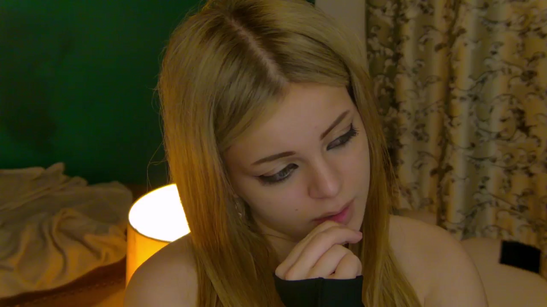 Gallery image thumbnail from AnjelinaPoem's myfreecams stream on, 06/03/2025, 01:57 image 5 of 20