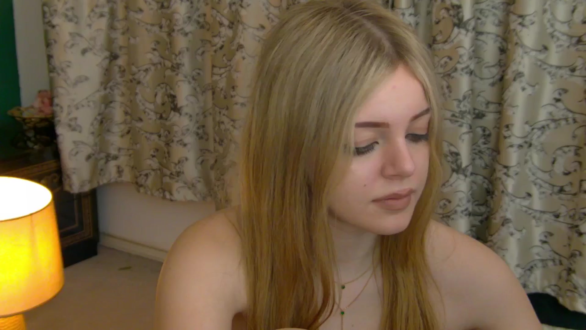 Gallery image thumbnail from AnjelinaPoem's myfreecams stream on, 06/09/2025, 23:13 image 8 of 20