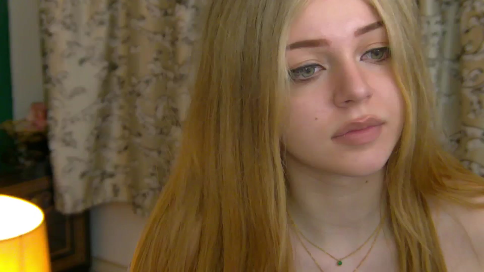 Gallery image thumbnail from AnjelinaPoem's myfreecams stream on, 06/10/2025, 02:29 image 1 of 20
