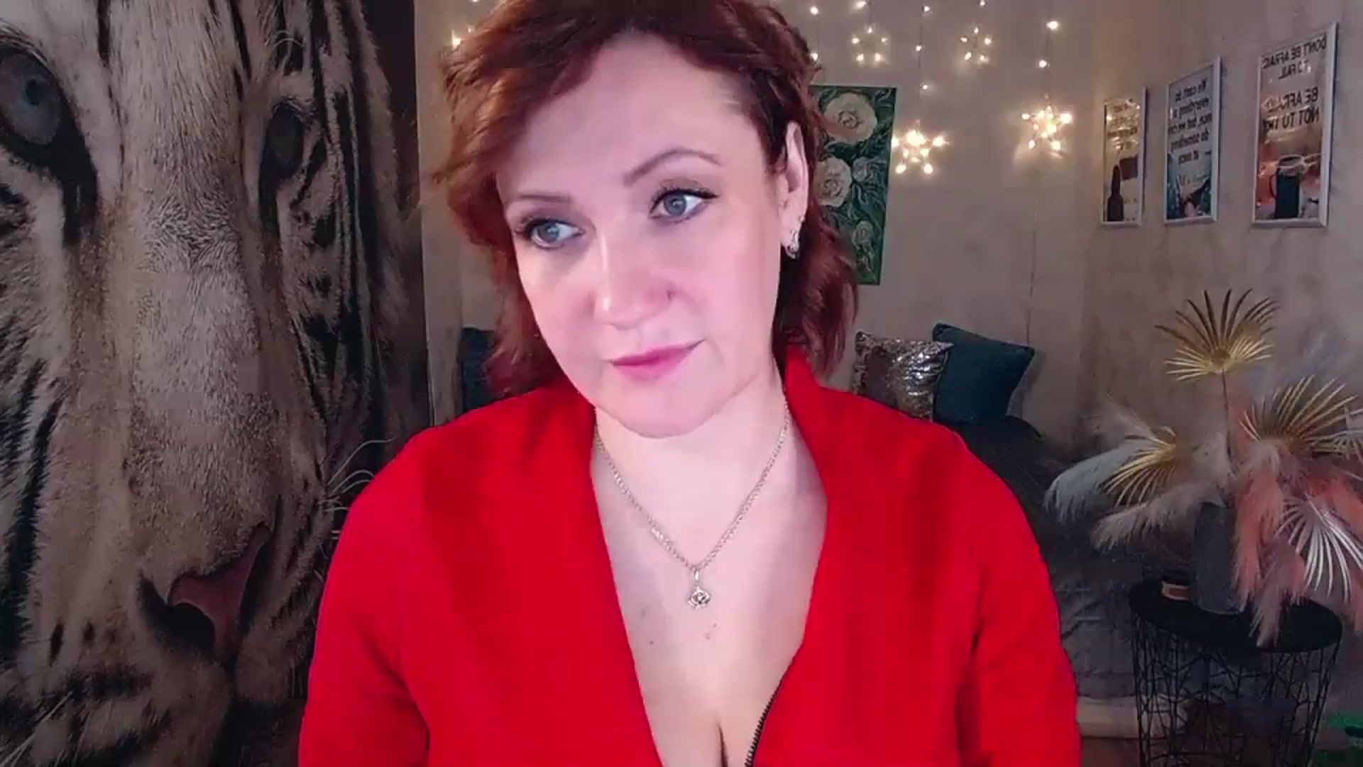 Gallery image thumbnail from AnkaSweet's myfreecams stream on, 11/16/2023, 12:48 image 15 of 20
