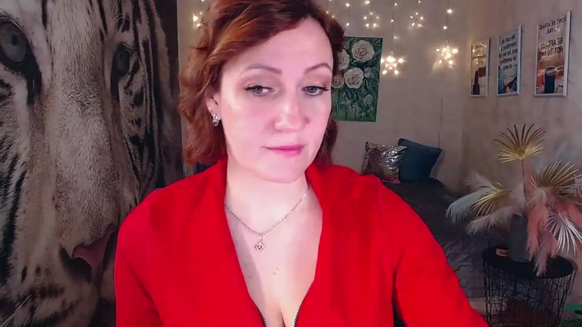 Gallery image thumbnail from AnkaSweet's myfreecams stream on, 11/16/2023, 12:48 image 13 of 20