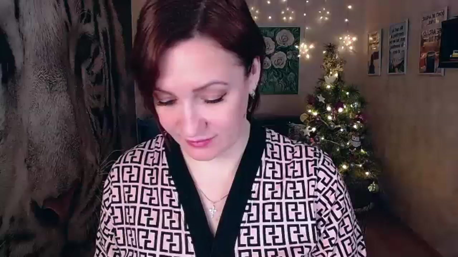 Gallery image thumbnail from AnkaSweet's myfreecams stream on, 12/31/2023, 12:30 image 6 of 20