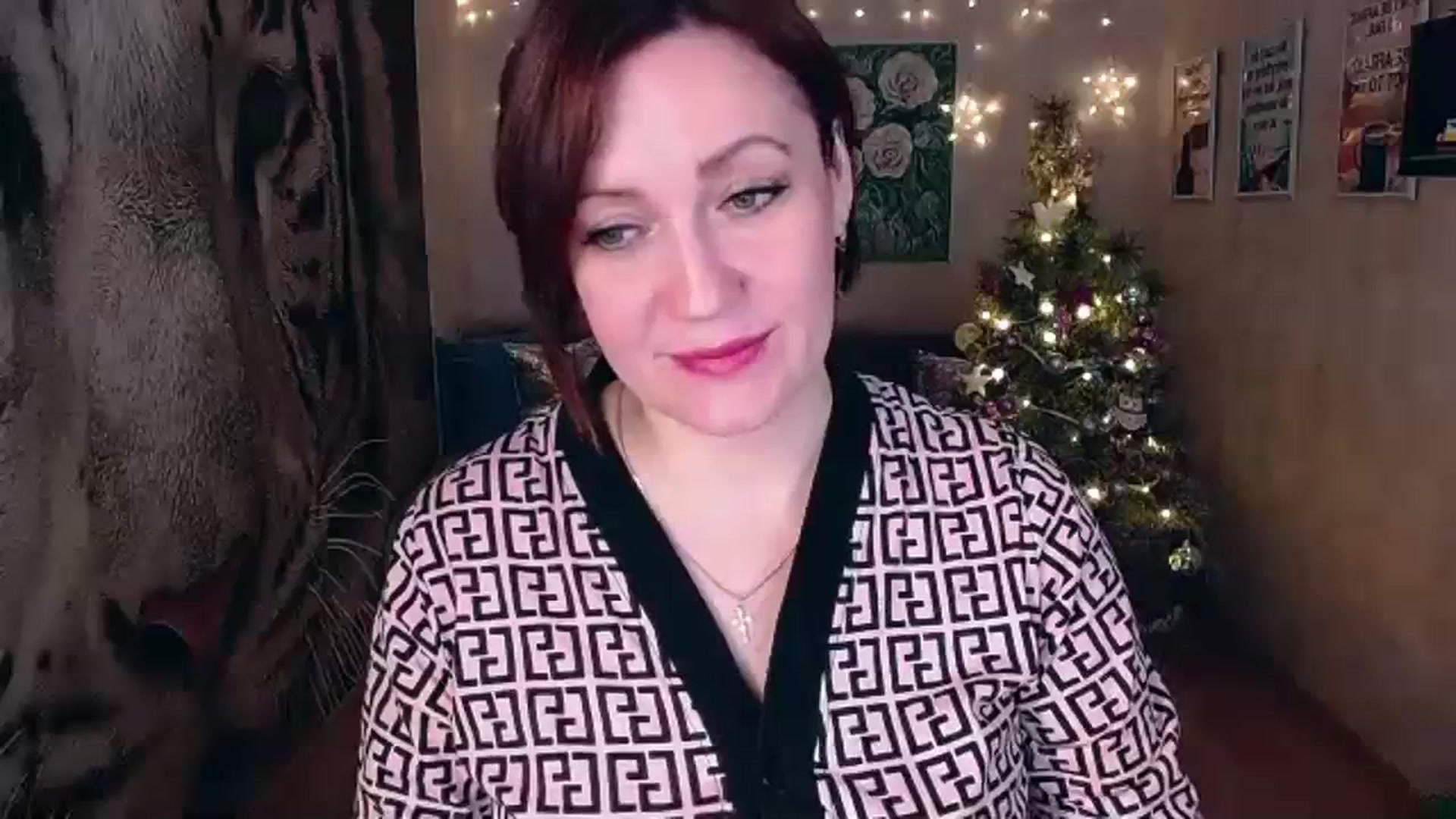 Gallery image thumbnail from AnkaSweet's myfreecams stream on, 12/31/2023, 12:30 image 18 of 20
