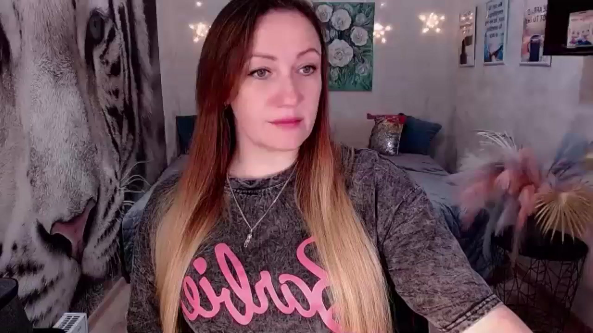 Gallery image thumbnail from AnkaSweet's myfreecams stream on, 05/20/2024, 14:56 image 12 of 20