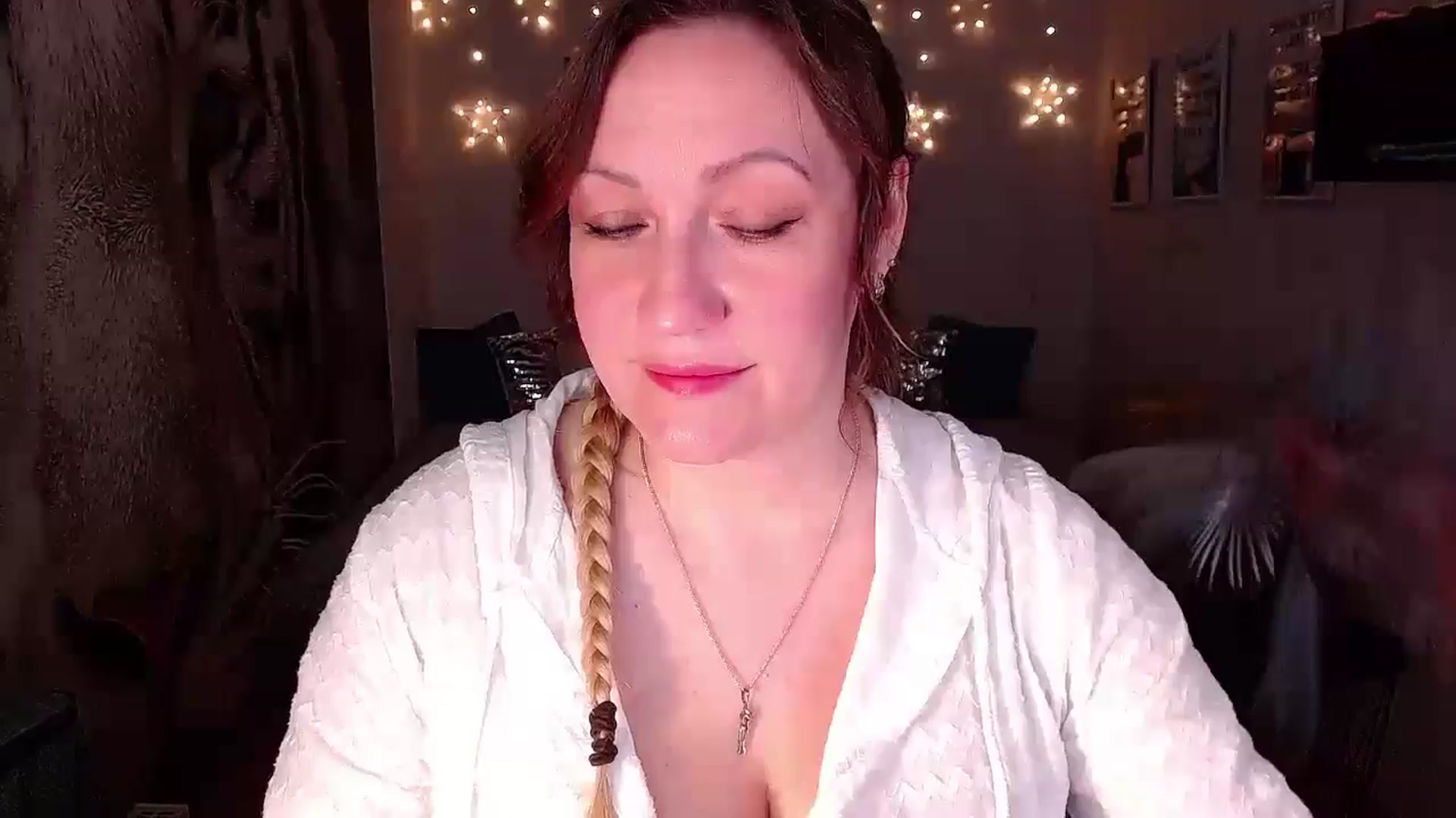 Gallery image thumbnail from AnkaSweet's myfreecams stream on, 06/18/2024, 20:29 image 10 of 20