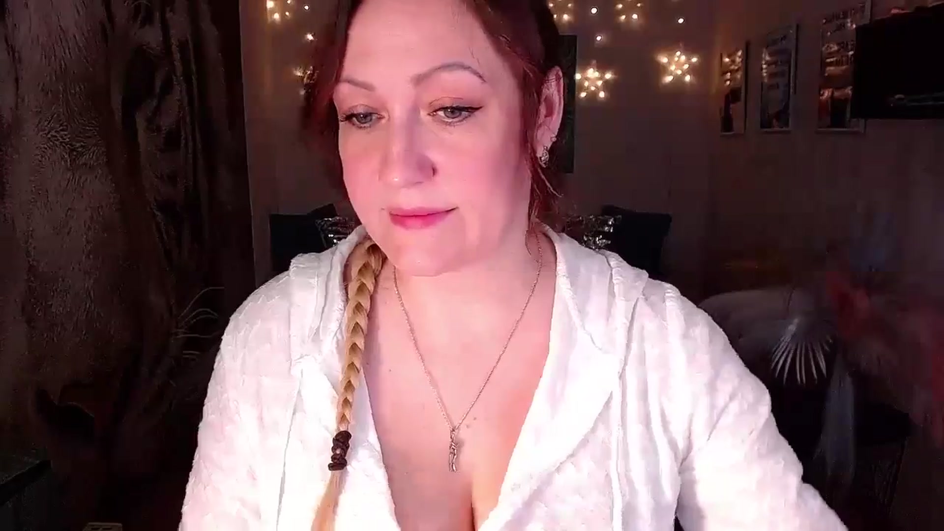 Gallery image thumbnail from AnkaSweet's myfreecams stream on, 06/18/2024, 20:29 image 8 of 20