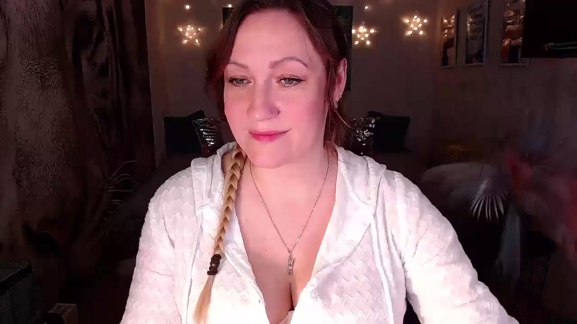 Gallery image thumbnail from AnkaSweet's myfreecams stream on, 06/18/2024, 20:29 image 7 of 20