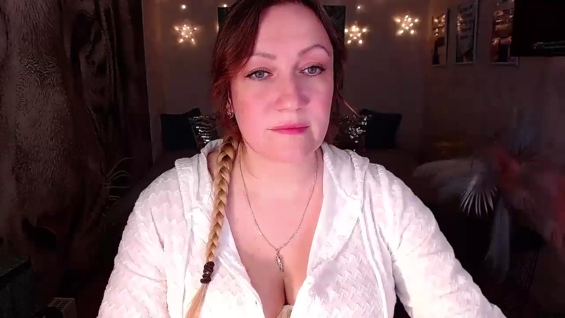 Gallery image thumbnail from AnkaSweet's myfreecams stream on, 06/18/2024, 20:29 image 2 of 20