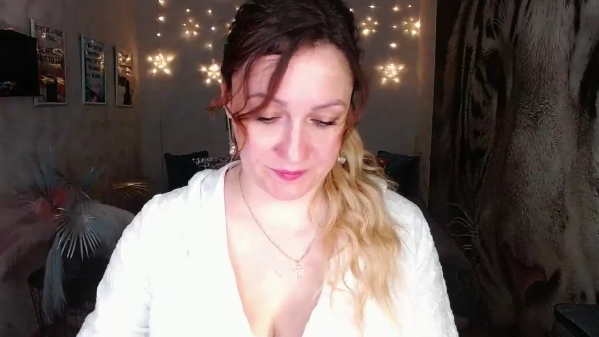 Gallery image thumbnail from AnkaSweet's myfreecams stream on, 07/03/2024, 21:46 image 10 of 20