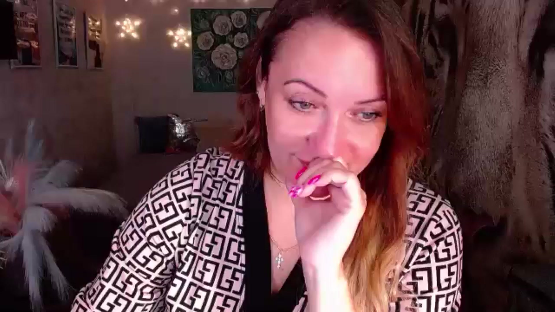 Gallery image thumbnail from AnkaSweet's myfreecams stream on, 08/09/2024, 23:01 image 2 of 20