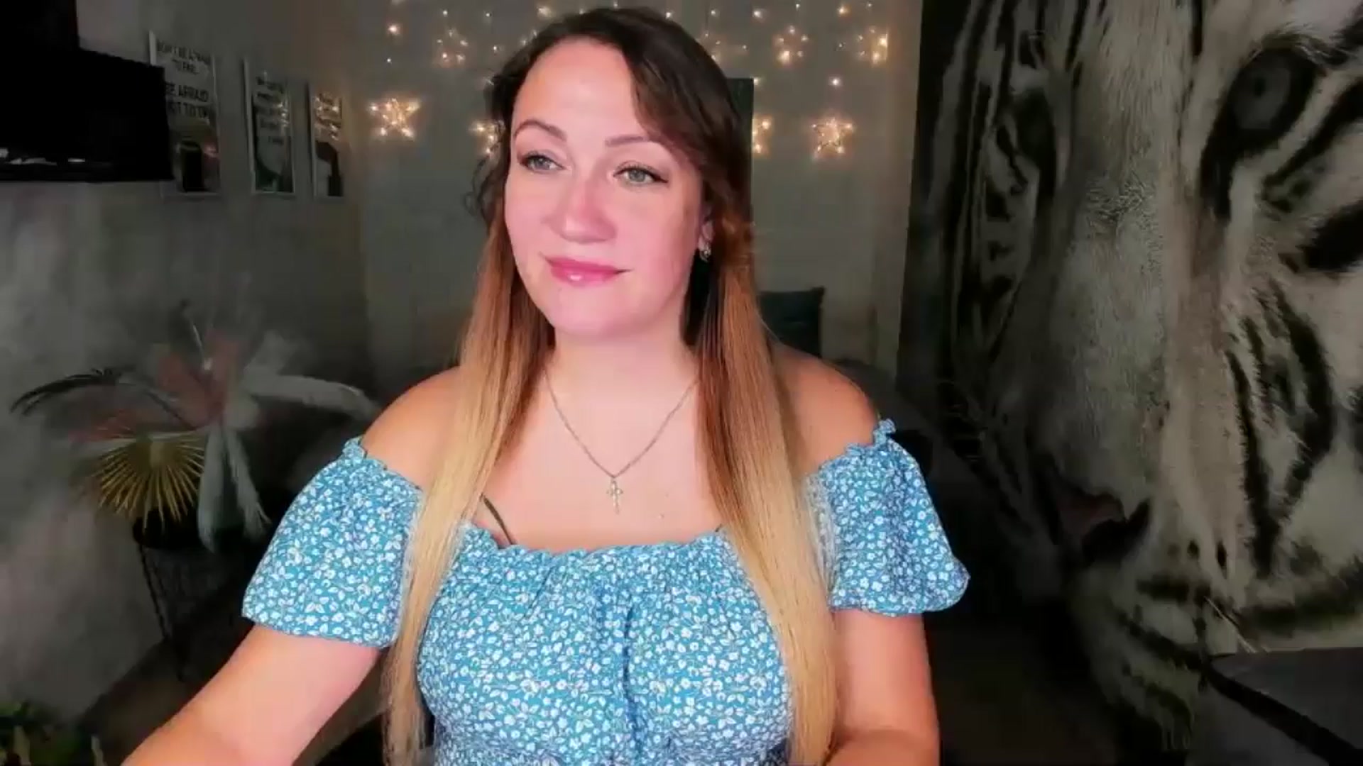 Gallery image thumbnail from AnkaSweet's myfreecams stream on, 08/21/2024, 13:30 image 1 of 20
