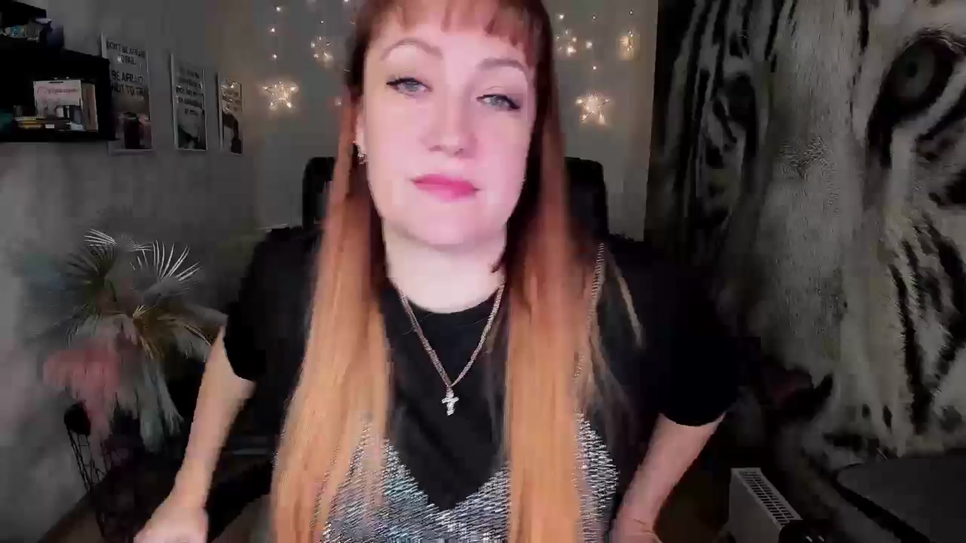 Gallery image thumbnail from AnkaSweet's myfreecams stream on, 11/08/2024, 21:21 image 5 of 20