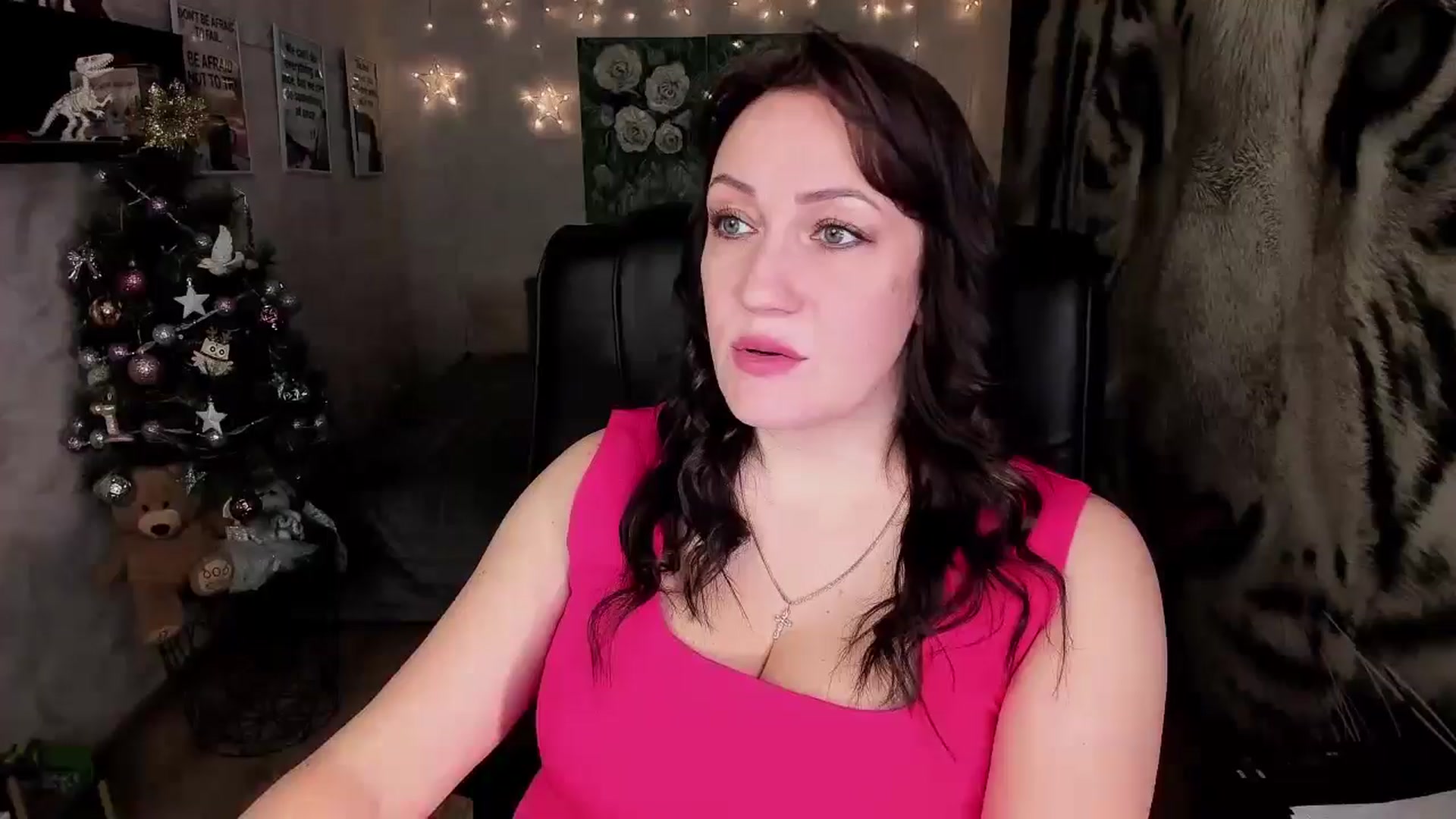 Gallery image thumbnail from AnkaSweet's myfreecams stream on, 12/23/2024, 16:44 image 1 of 20