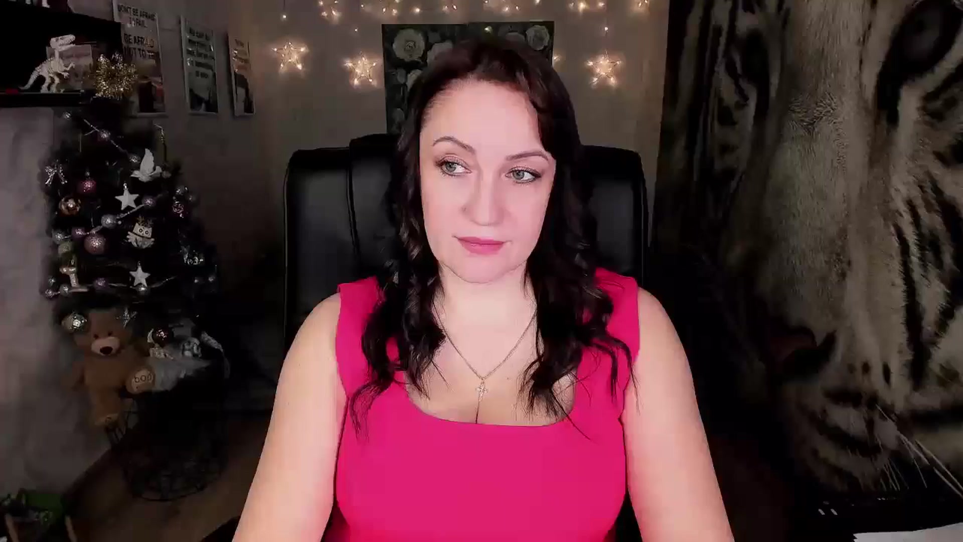 Gallery image thumbnail from AnkaSweet's myfreecams stream on, 12/23/2024, 16:44 image 11 of 20