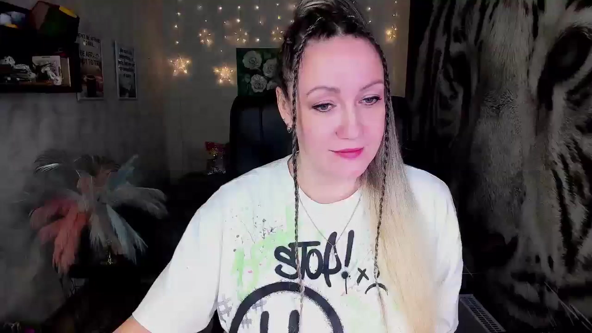 Gallery image thumbnail from AnkaSweet's myfreecams stream on, 02/20/2025, 16:57 image 11 of 20