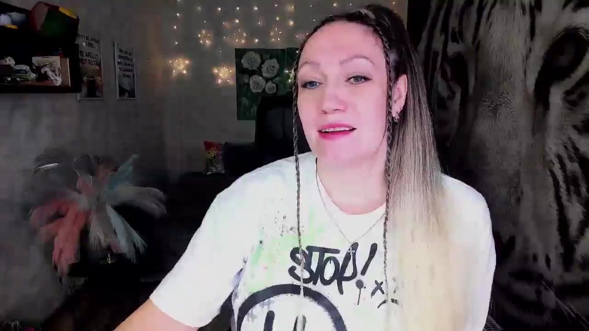 Gallery image thumbnail from AnkaSweet's myfreecams stream on, 02/20/2025, 16:57 image 16 of 20