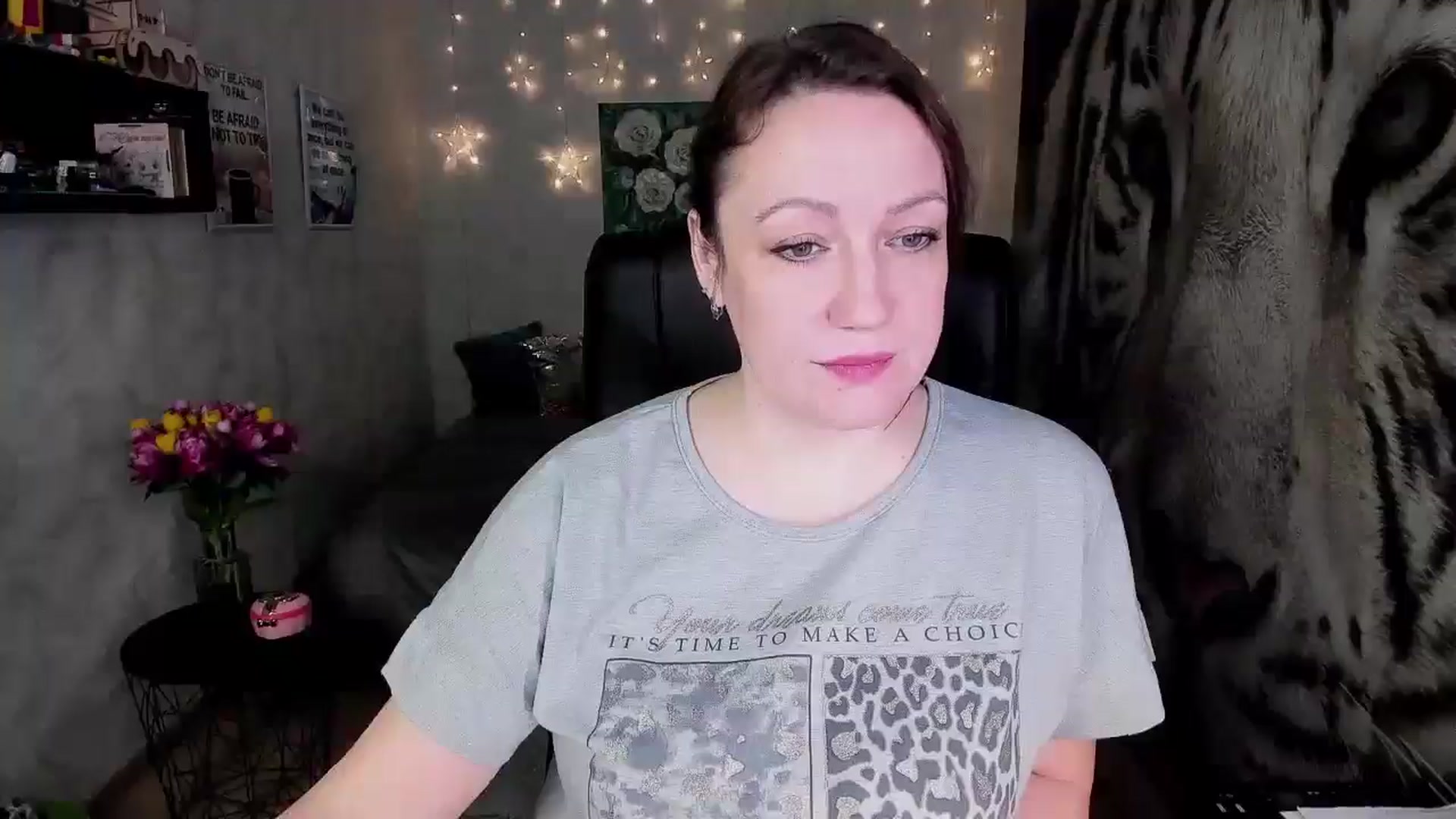 Gallery image thumbnail from AnkaSweet's myfreecams stream on, 03/29/2025, 19:41 image 7 of 20