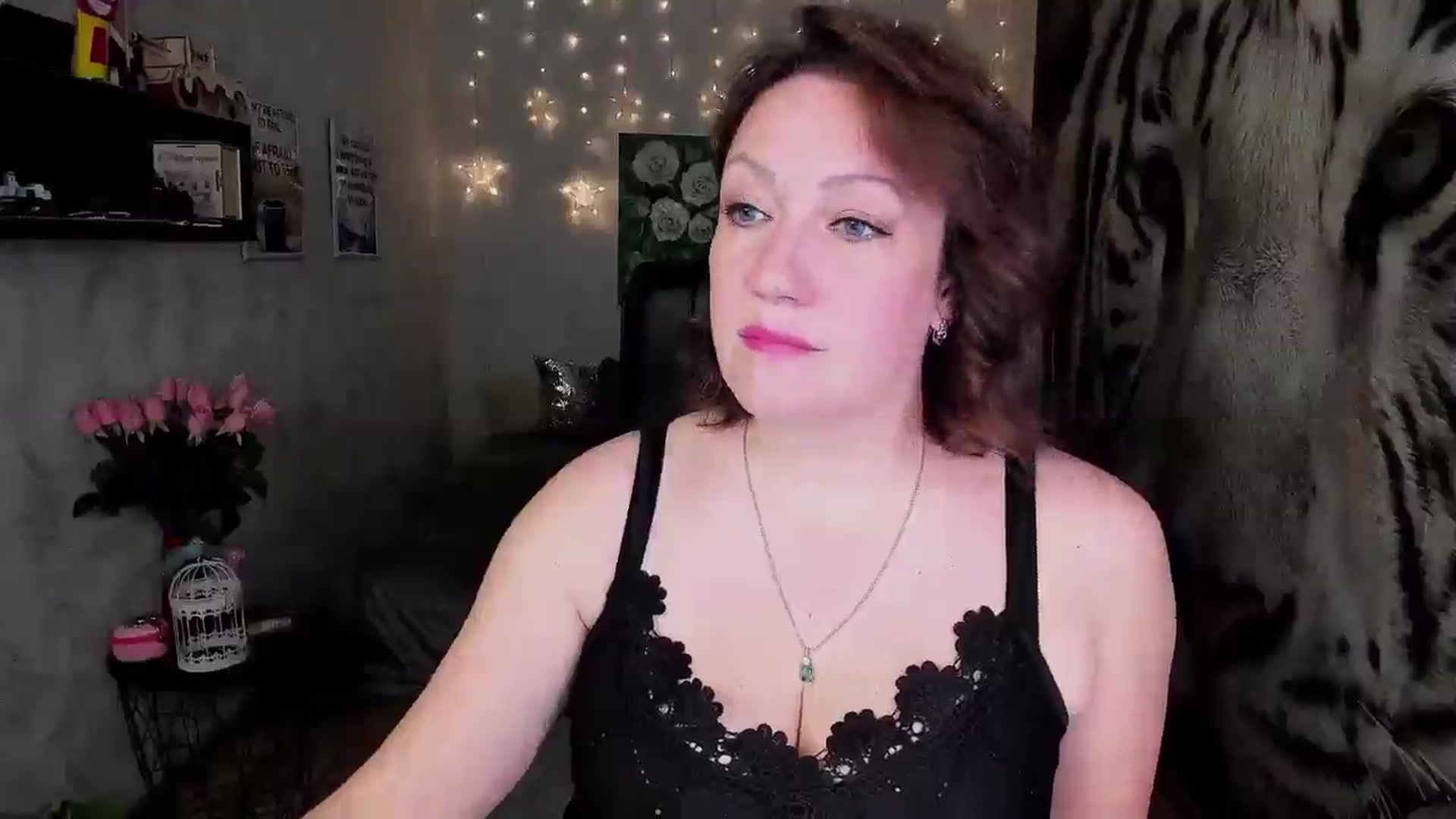 Gallery image thumbnail from AnkaSweet's myfreecams stream on, 06/01/2025, 20:06 image 5 of 20