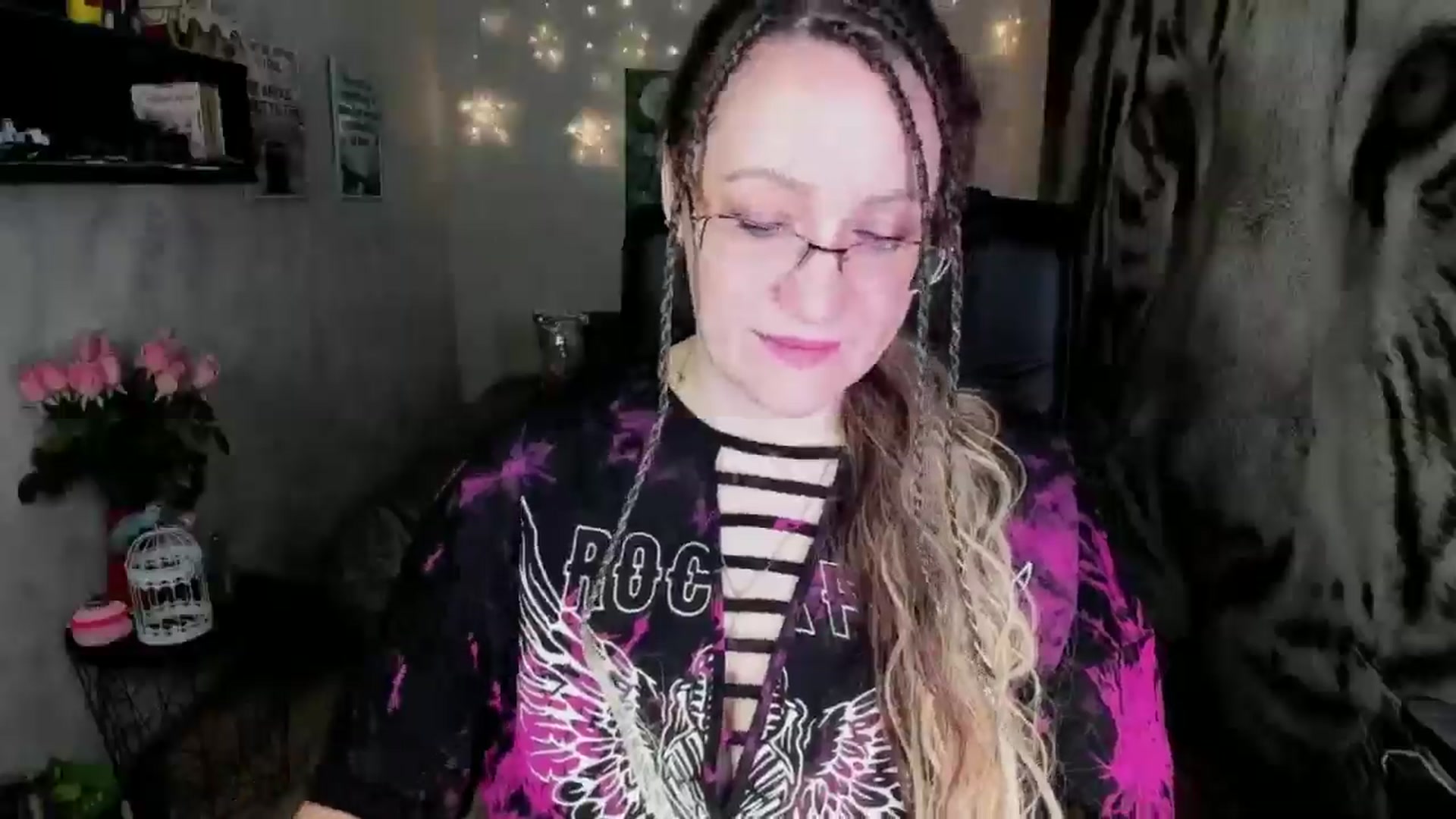Gallery image thumbnail from AnkaSweet's myfreecams stream on, 06/08/2025, 23:19 image 18 of 20