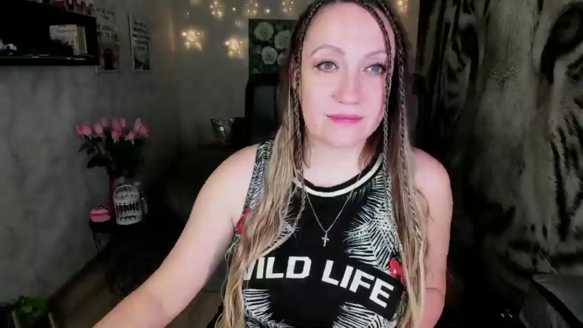 Gallery image thumbnail from AnkaSweet's myfreecams stream on, 06/10/2025, 20:39 image 13 of 20