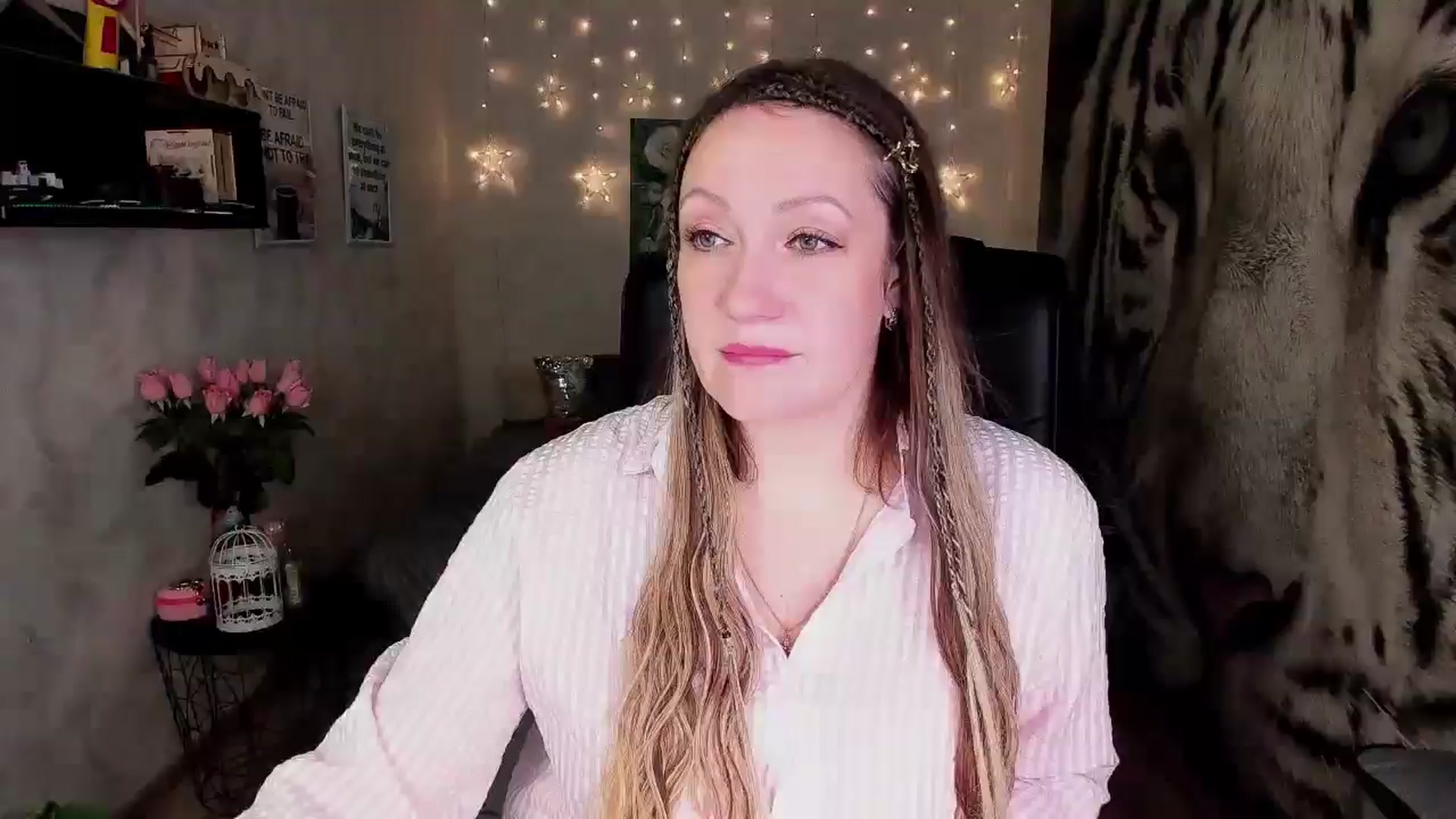 Gallery image thumbnail from AnkaSweet's myfreecams stream on, 06/13/2025, 20:41 image 6 of 20