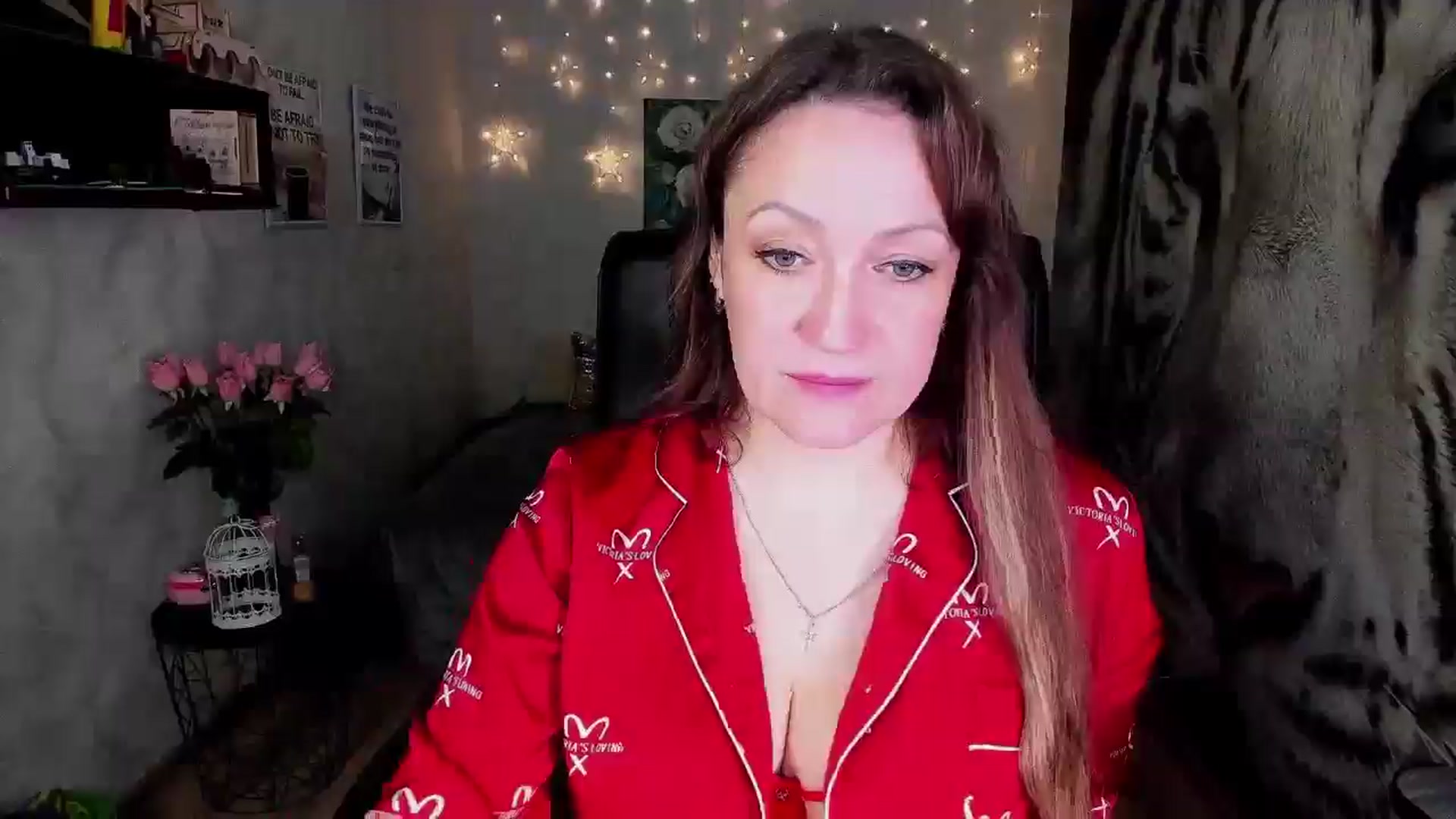 Gallery image thumbnail from AnkaSweet's myfreecams stream on, 06/21/2025, 23:42 image 10 of 20