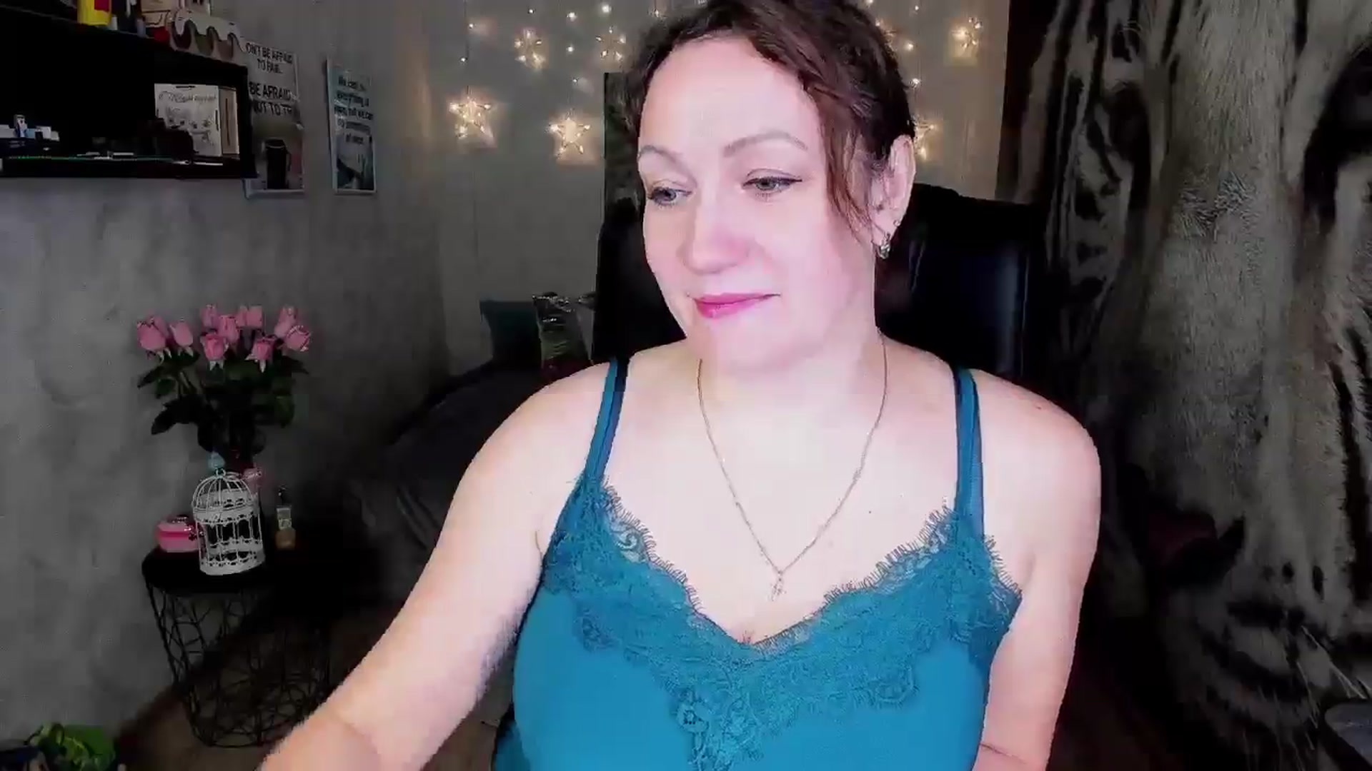 Gallery image thumbnail from AnkaSweet's myfreecams stream on, 06/24/2025, 20:45 image 7 of 20