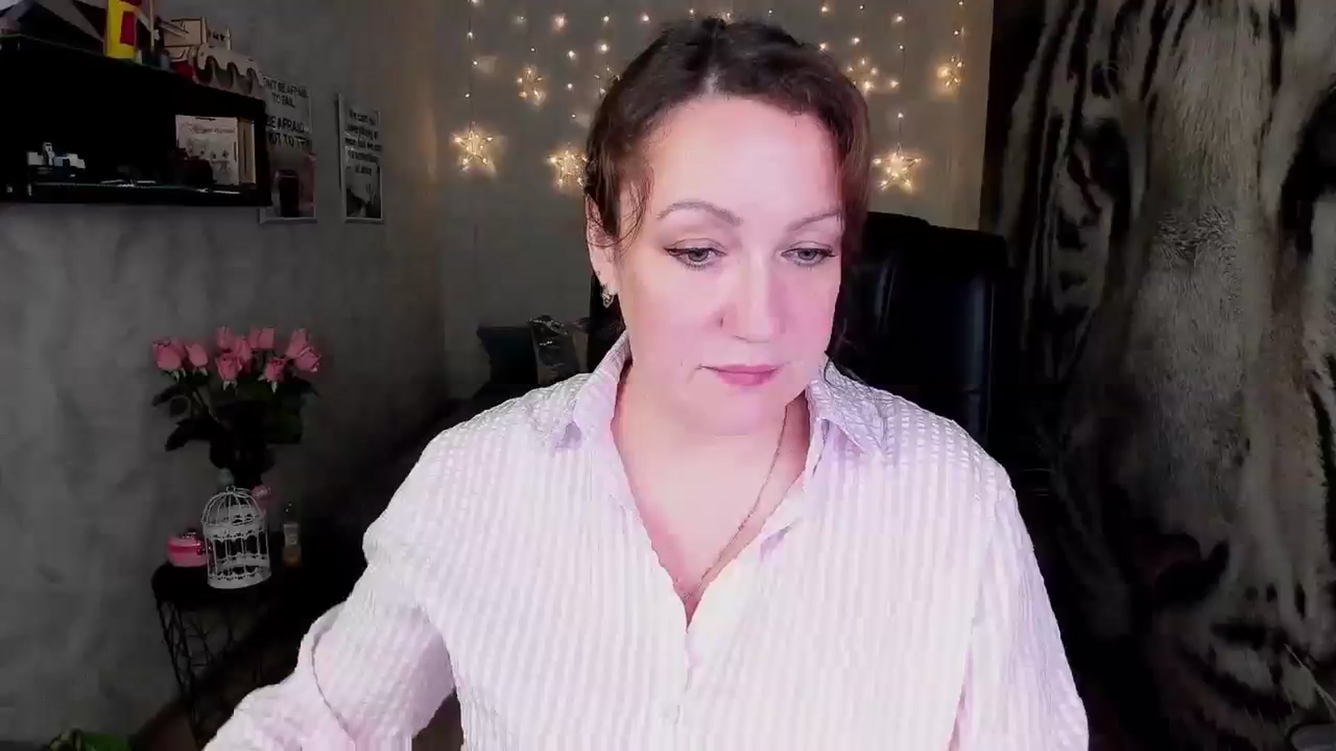 Gallery image thumbnail from AnkaSweet's myfreecams stream on, 06/25/2025, 20:49 image 5 of 20