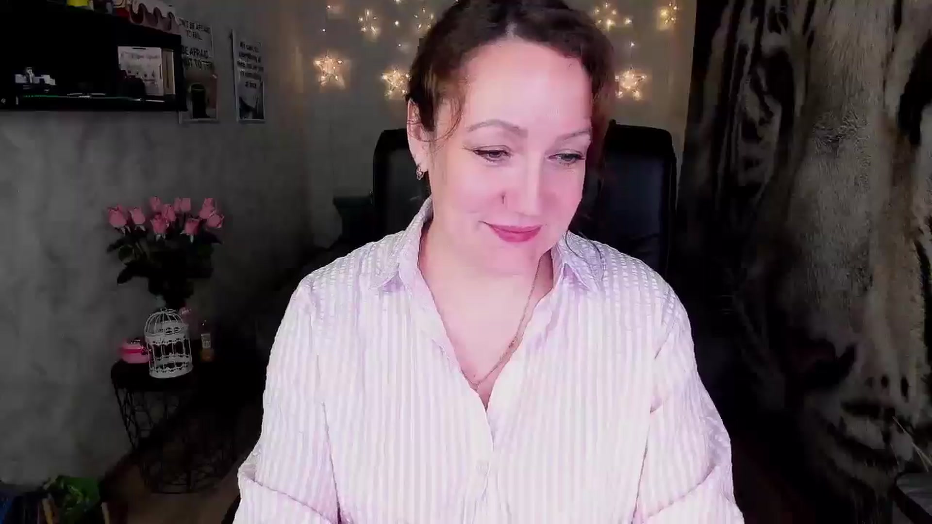 Gallery image thumbnail from AnkaSweet's myfreecams stream on, 06/25/2025, 21:44 image 20 of 20