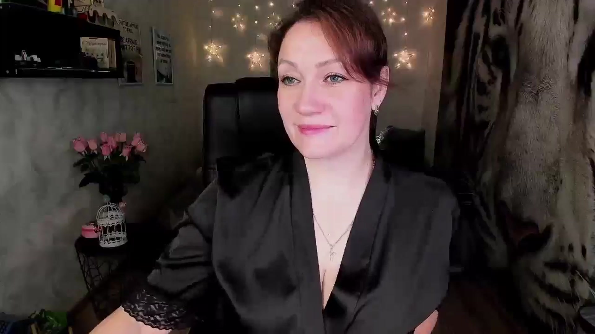 Gallery image thumbnail from AnkaSweet's myfreecams stream on, 06/29/2025, 04:38 image 19 of 20