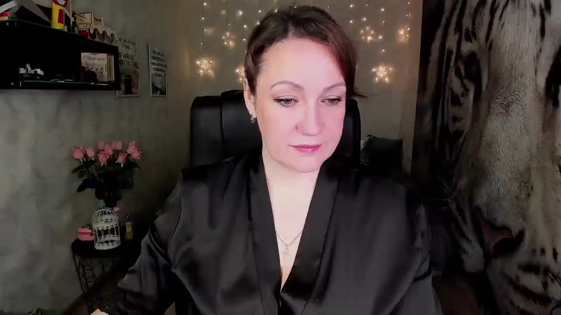 Gallery image thumbnail from AnkaSweet's myfreecams stream on, 06/29/2025, 04:38 image 3 of 20