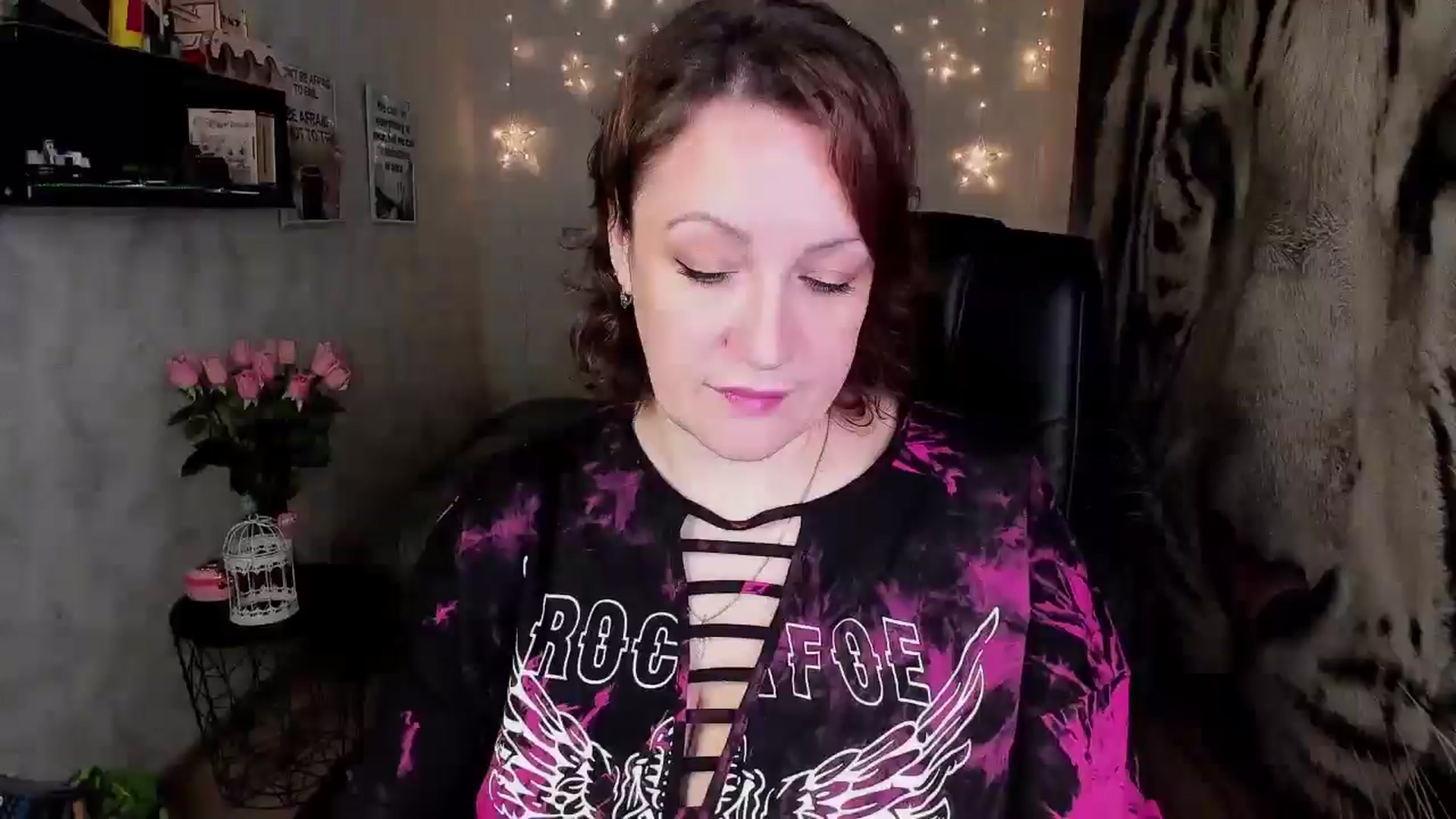 Gallery image thumbnail from AnkaSweet's myfreecams stream on, 07/03/2025, 23:45 image 11 of 20