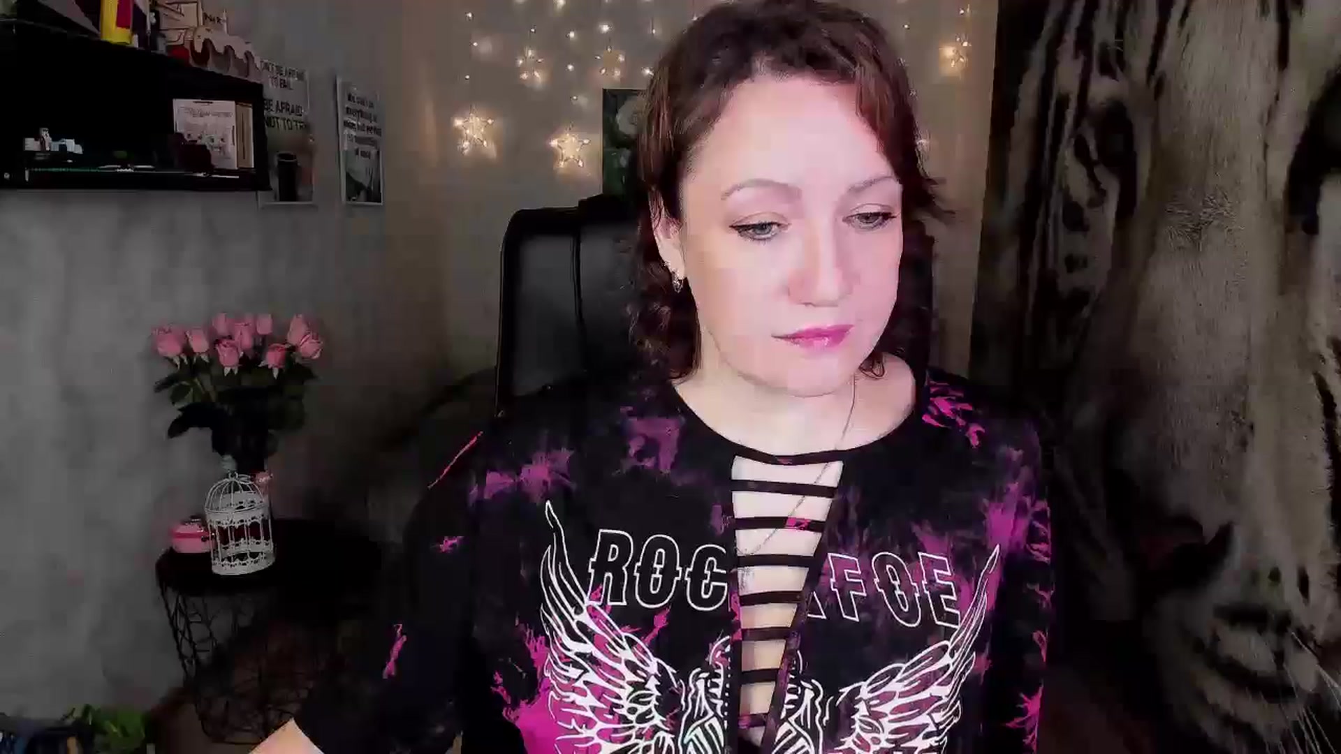Gallery image thumbnail from AnkaSweet's myfreecams stream on, 07/03/2025, 23:45 image 17 of 20
