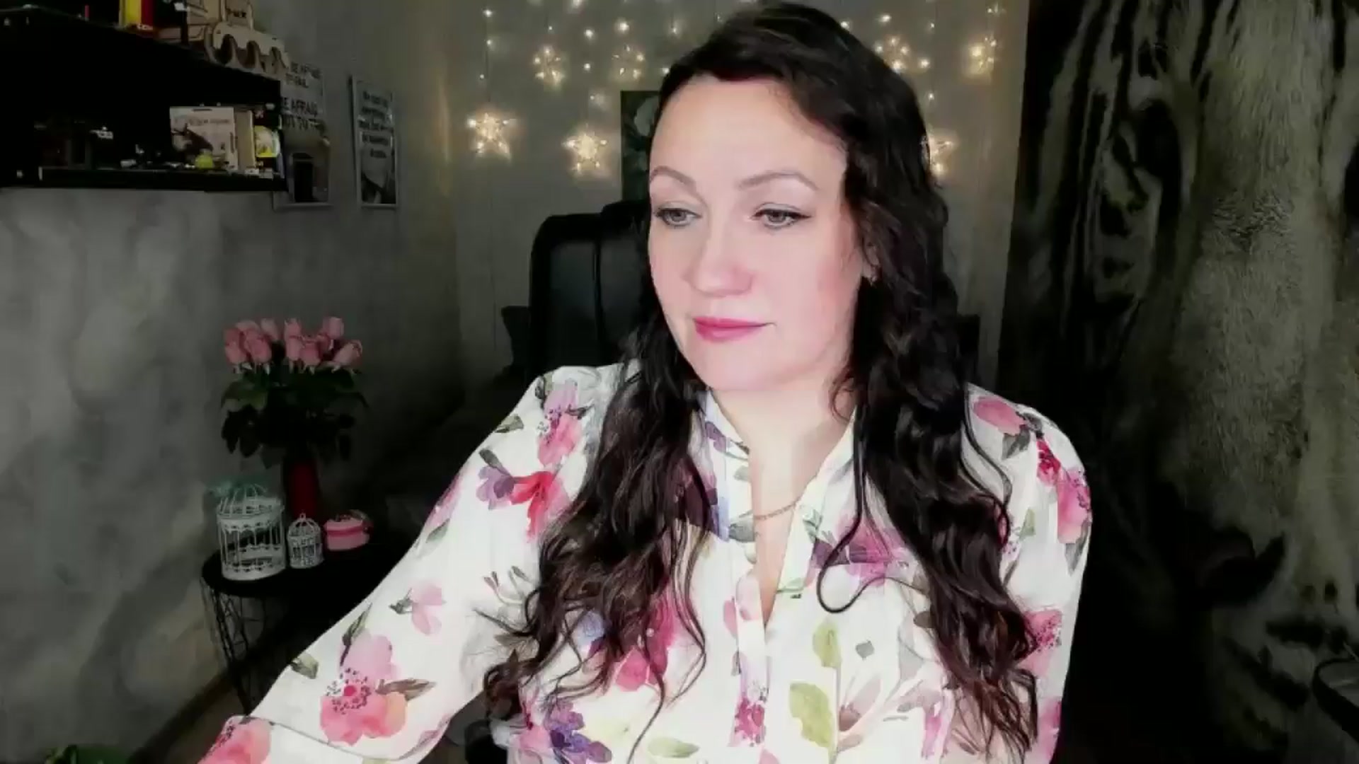 Gallery image thumbnail from AnkaSweet's myfreecams stream on, 10/11/2025, 18:35 image 1 of 20