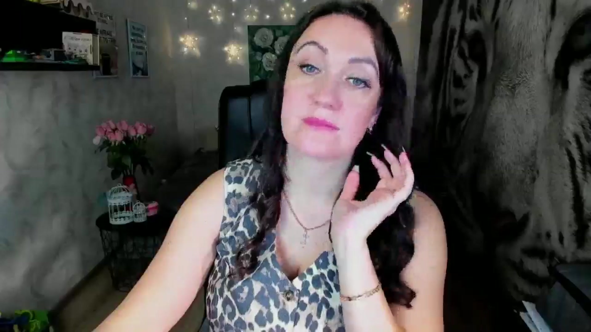 Gallery image thumbnail from AnkaSweet's myfreecams stream on, 11/15/2025, 20:51 image 18 of 20