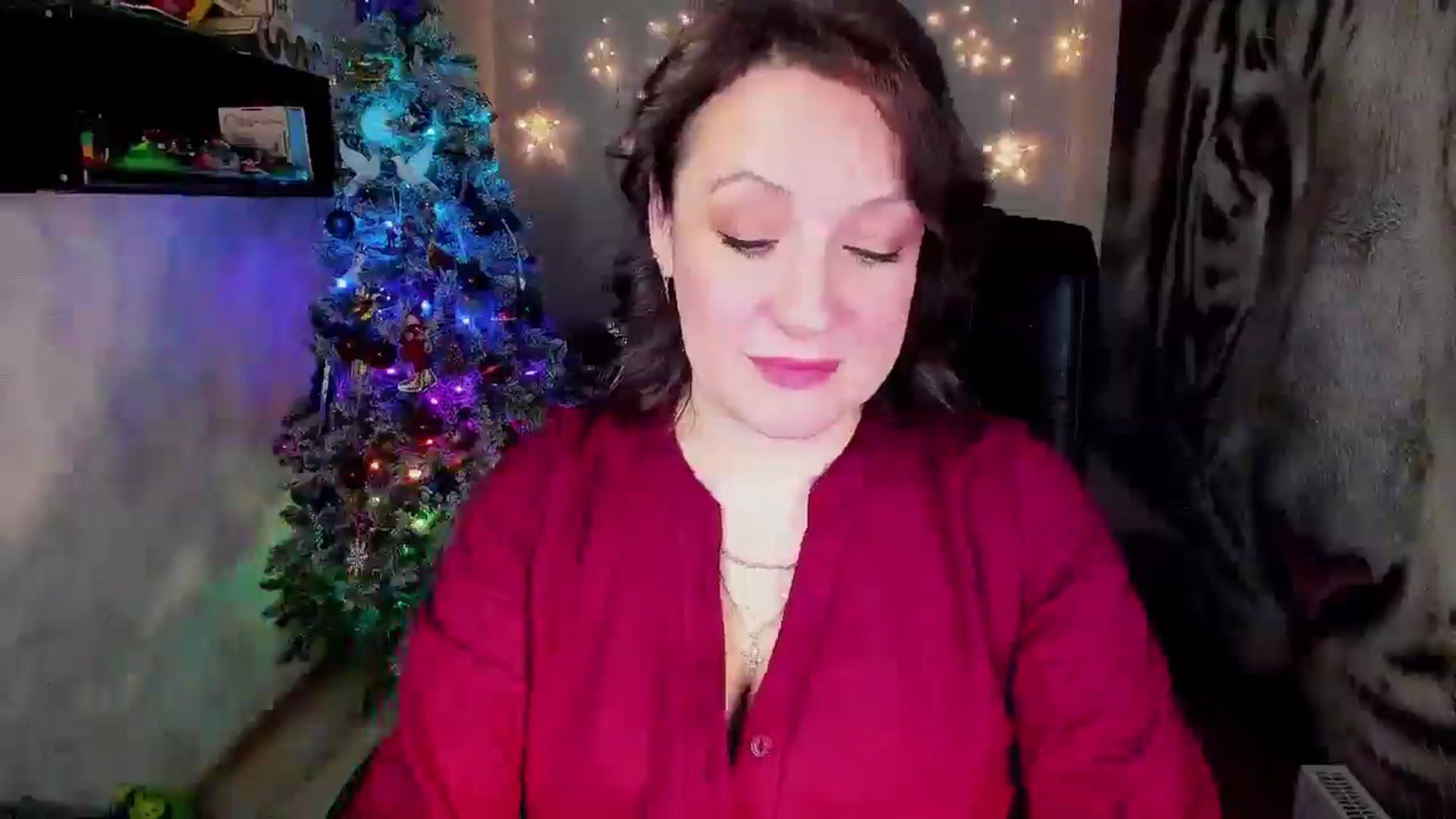 Gallery image thumbnail from AnkaSweet's myfreecams stream on, 12/15/2025, 20:21 image 12 of 20