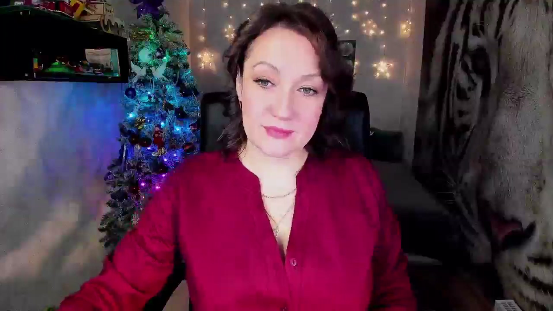 Gallery image thumbnail from AnkaSweet's myfreecams stream on, 12/15/2025, 20:21 image 13 of 20