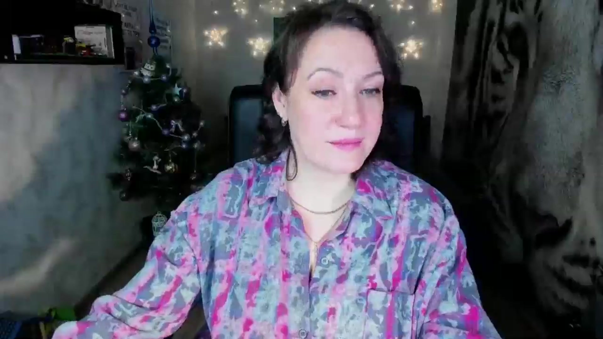 Gallery image thumbnail from AnkaSweet's myfreecams stream on, 01/13/2026, 07:16 image 15 of 20