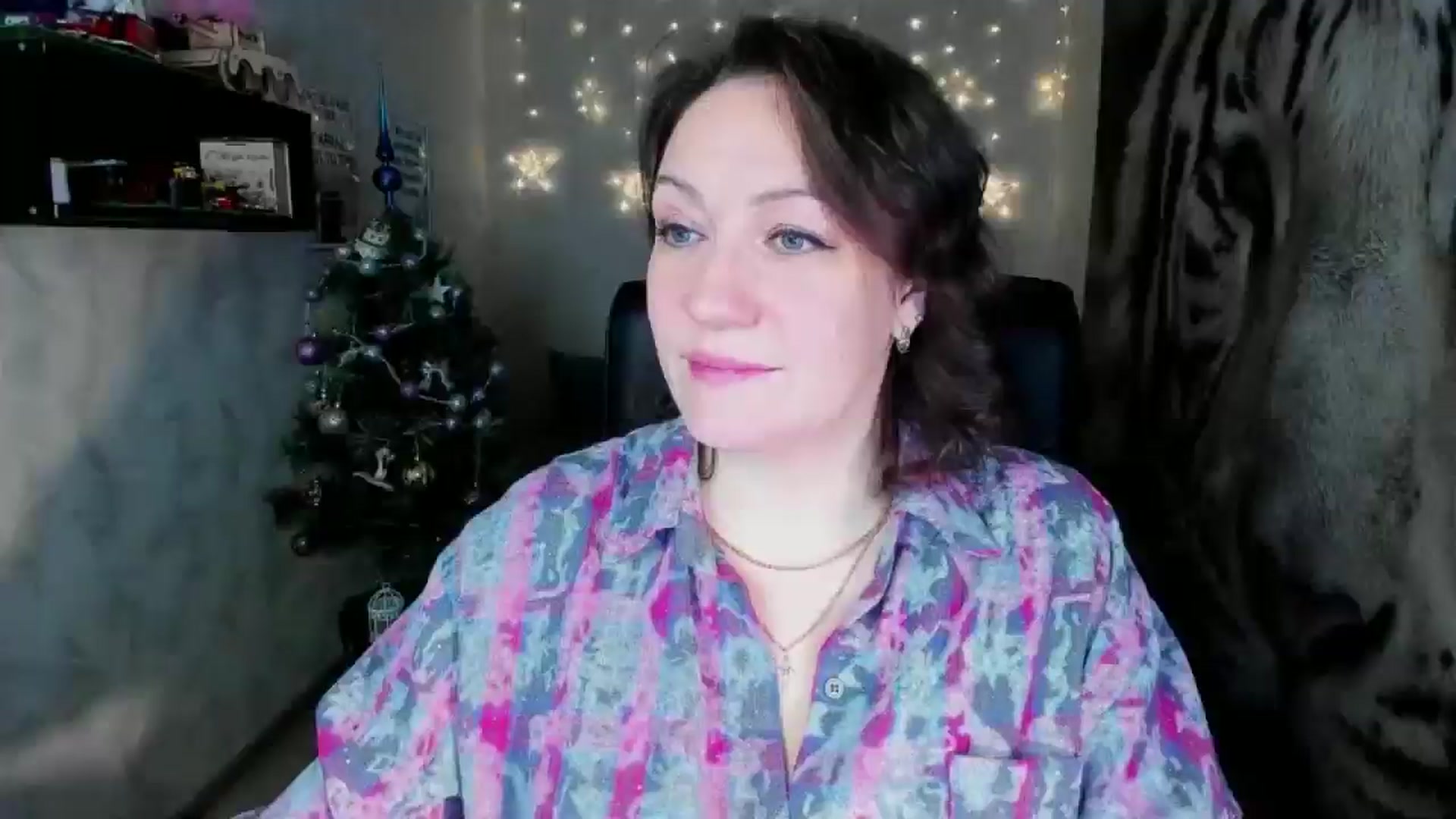 Gallery image thumbnail from AnkaSweet's myfreecams stream on, 01/13/2026, 07:16 image 17 of 20