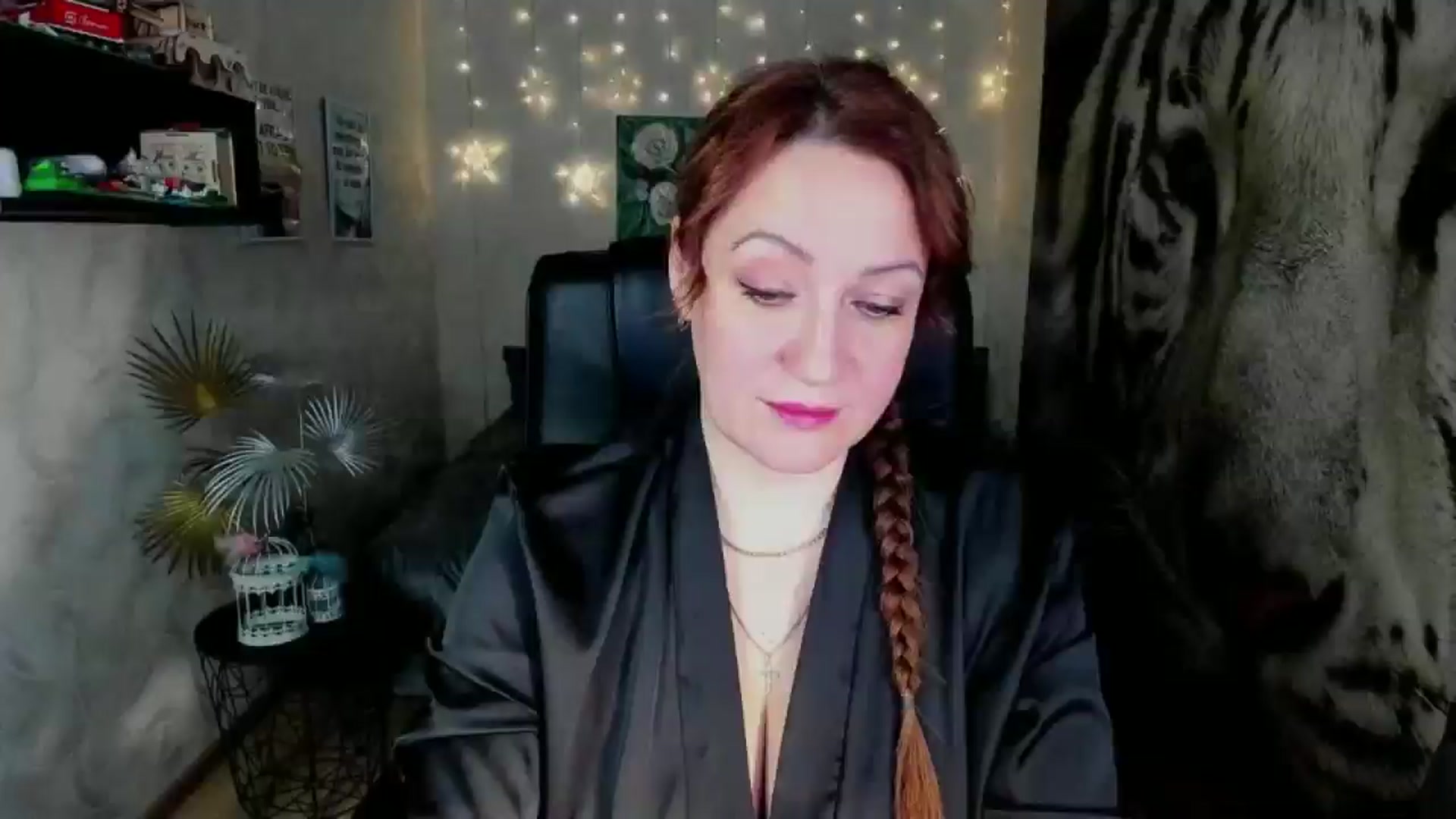 Gallery image thumbnail from AnkaSweet's myfreecams stream on, 02/20/2026, 19:26 image 13 of 20