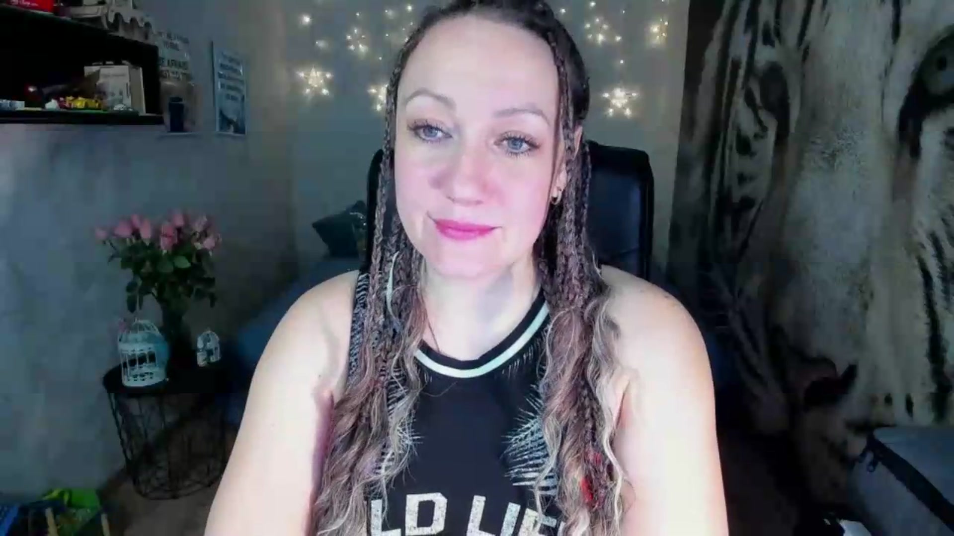 Gallery image thumbnail from AnkaSweet's myfreecams stream on, 06/30/2026, 19:57 image 16 of 20