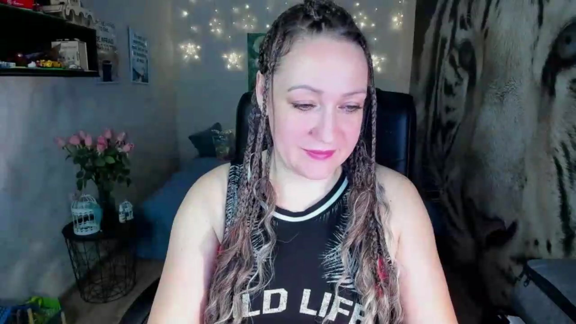 Gallery image thumbnail from AnkaSweet's myfreecams stream on, 06/30/2026, 19:57 image 11 of 20