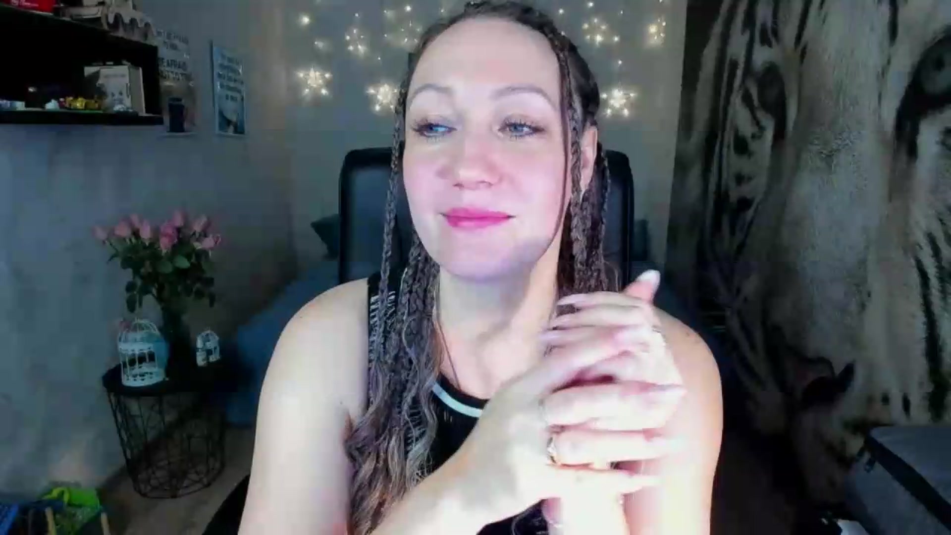 Gallery image thumbnail from AnkaSweet's myfreecams stream on, 06/30/2026, 19:57 image 2 of 20