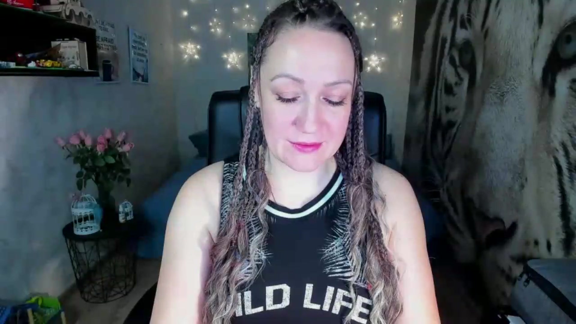 Gallery image thumbnail from AnkaSweet's myfreecams stream on, 06/30/2026, 19:57 image 4 of 20